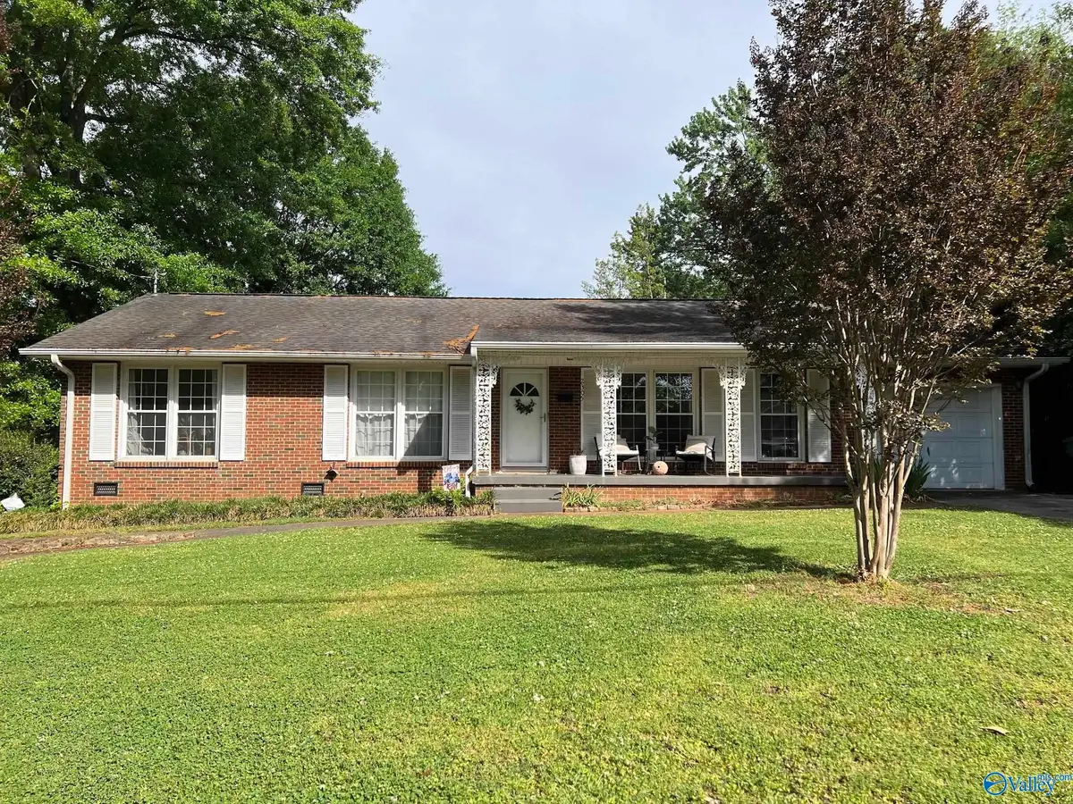 2305 Gladstone Drive Ne, Huntsville, AL 35811 - #1