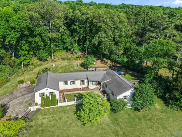 6309 Whitesburg Drive Se, Huntsville, AL 35802
