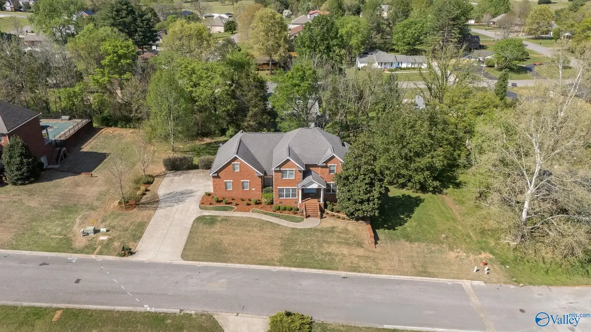 913 Dogwood Drive, Fayetteville, TN 37334 - #1