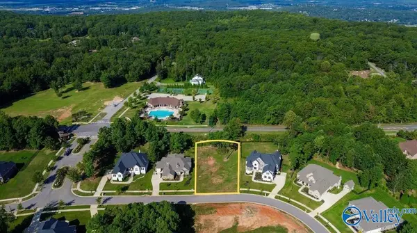 10 Scenic Loop Road Se, Huntsville, AL 35803