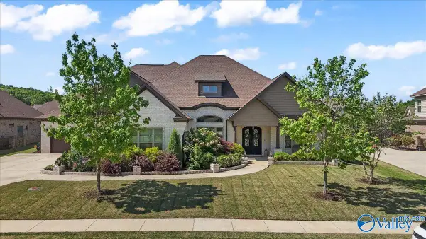 385 Cedar Trail Lane, Harvest, AL 35749