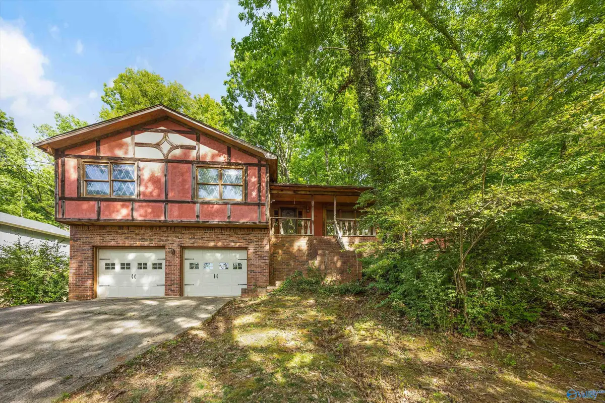 108 Darlington Road, Huntsville, AL 35801 - #1