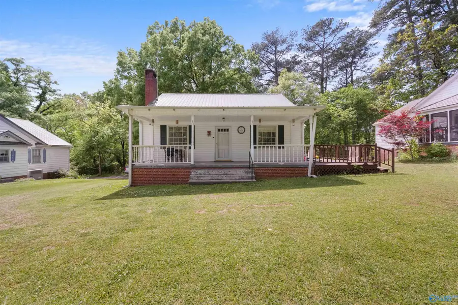3 Edgemont Drive, Gadsden, AL 35904 - #2