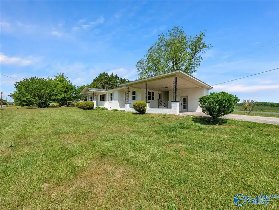 1033 Oak Grove Road, Rainsville, AL 35986 - #2