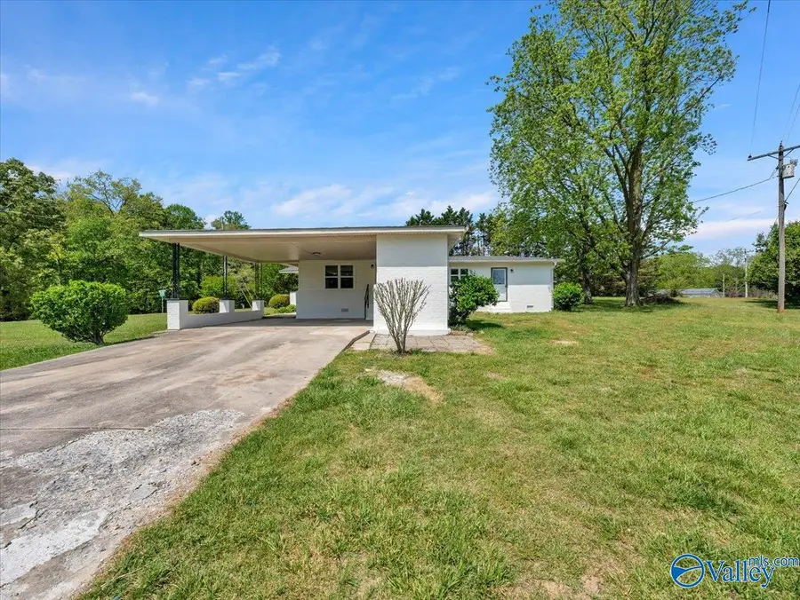 1033 Oak Grove Road, Rainsville, AL 35986 - #3