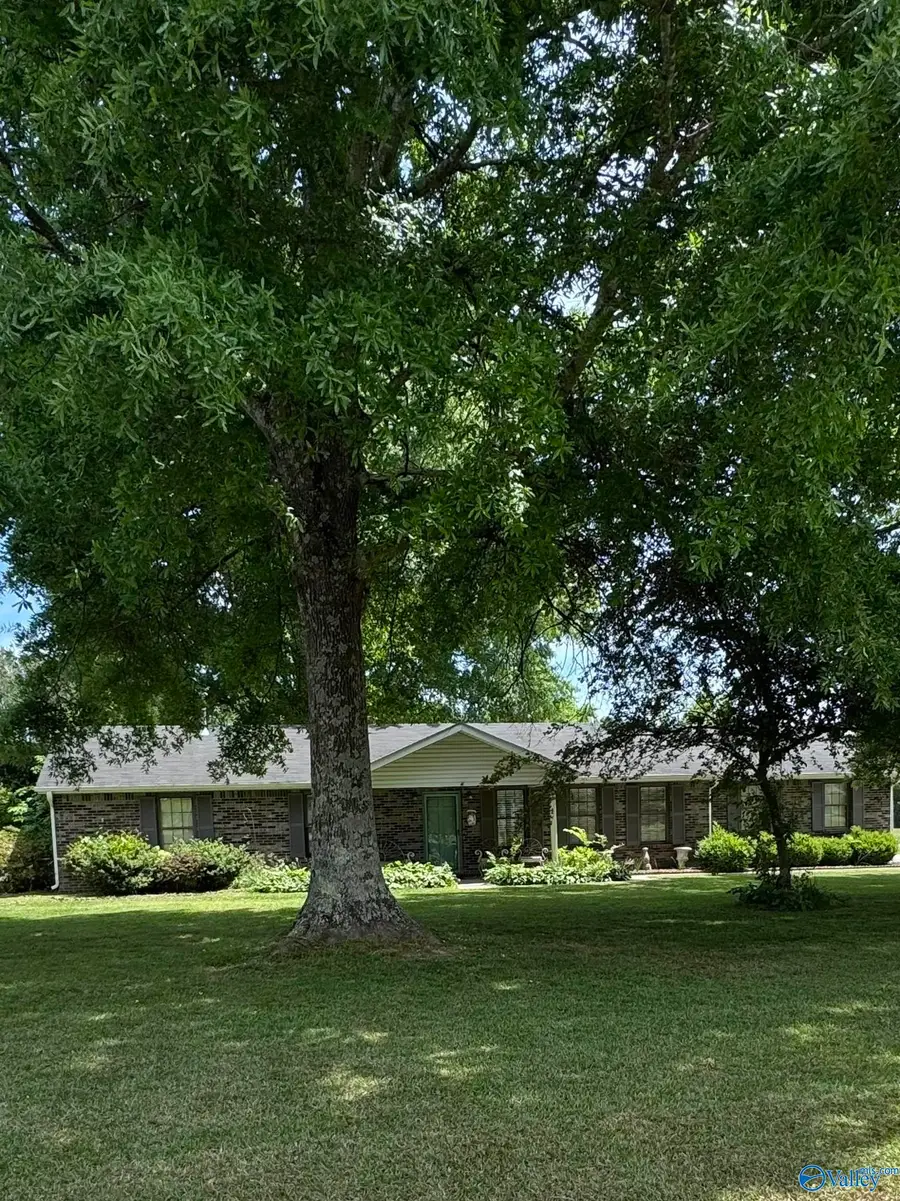 1861 New Center Road, Hartselle, AL 35640 - #2