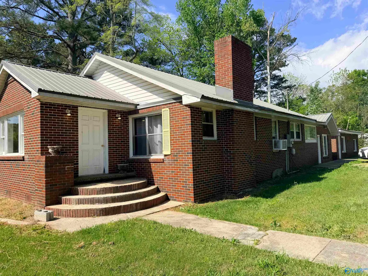 1701 Roosevelt Avenue, Gadsden, AL 35901 - #1