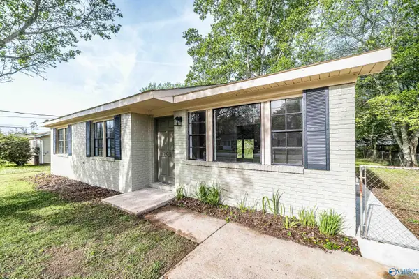 14016 Mariellen Road Sw, Huntsville, AL 35803