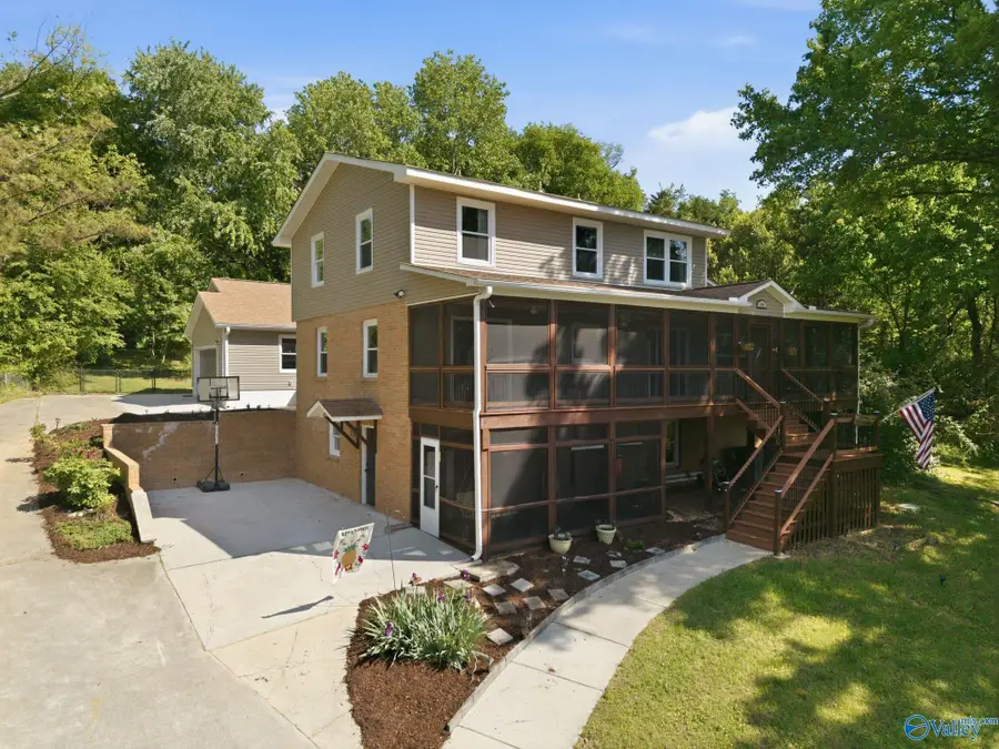 111 Rachel Drive, Huntsville, AL 35806 - #2