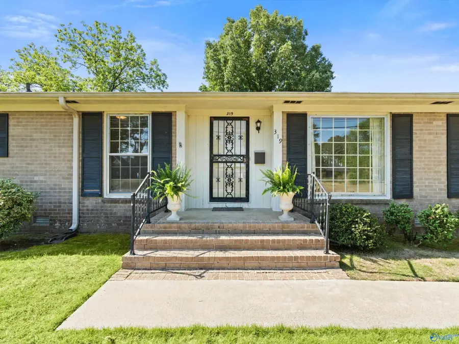 319 Westchester Avenue Sw, Huntsville, AL 35801 - #2