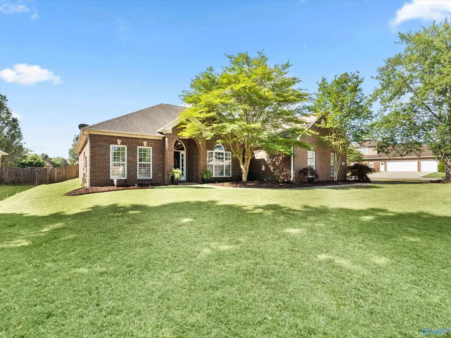 7201 Oldstone Drive Se, Owens Cross Roads, AL 35763 - #3