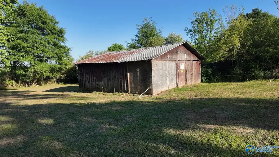 141 Lee Road, Holly Pond, AL 35083 - #2