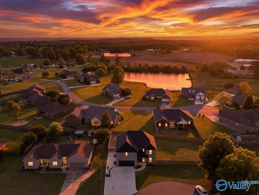 123 Emma Place, Grant, AL 35747 - #3