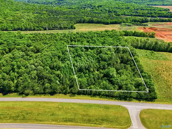 5.2 Bob Wade Lane, Huntsville, AL 35810