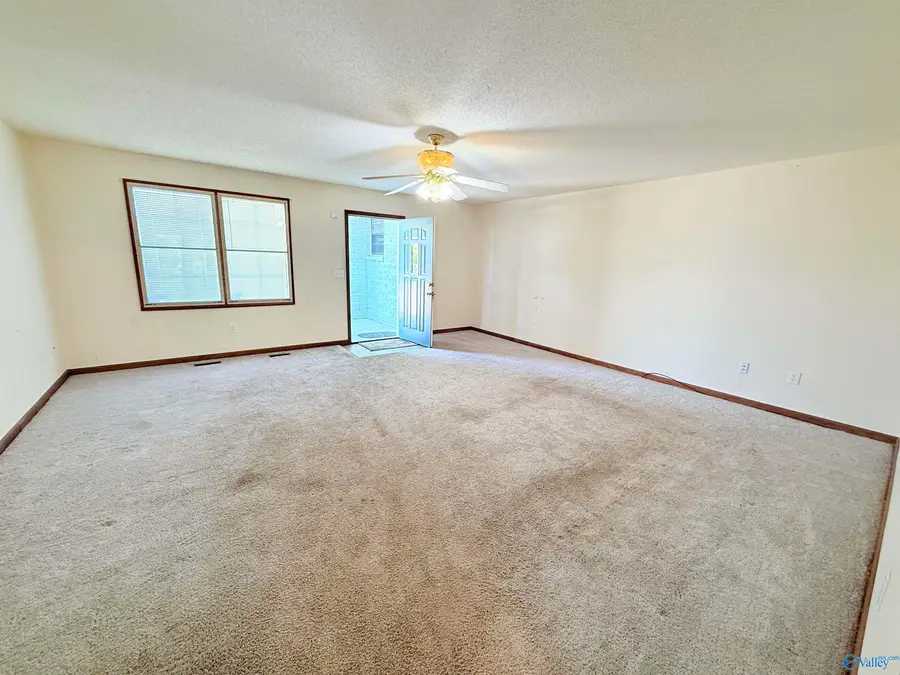 26 Hickory Circle, Union Grove, AL 35175 - #2