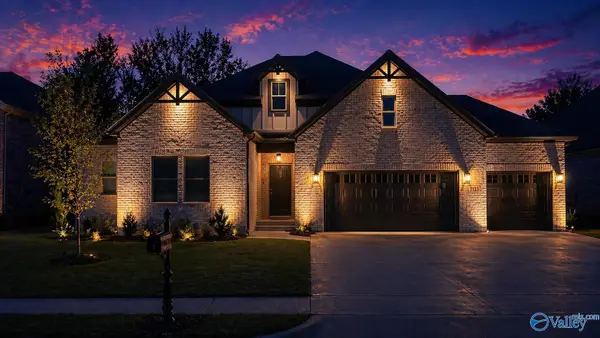 2133 Bloomfell Bend Sw, Huntsville, AL 35802