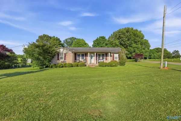 13741 Section Line Road, Elkmont, AL 35620