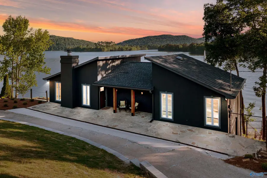 1217 Lakemont Drive S, Southside, AL 35907 - #2