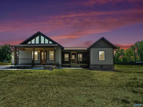 1008 Junkins Road, Guntersville, AL 35976