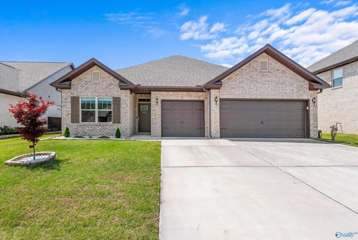 212 Jubilee Circle Se, Huntsville, AL 35803 - #1