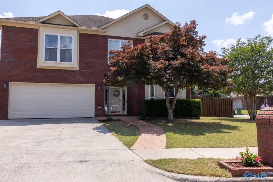 105 Lancaster Court Sw, Huntsville, AL 35824 - #2