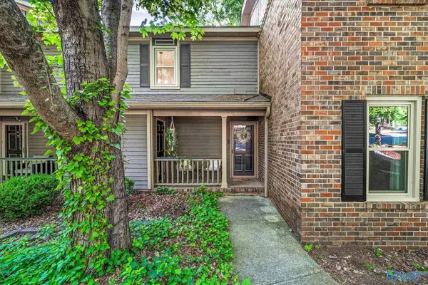 2140 Greenwood Place Sw, Huntsville, AL 35802