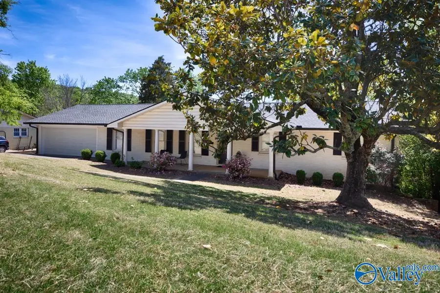1810 Shades Crest Road, Huntsville, AL 35801 - #3