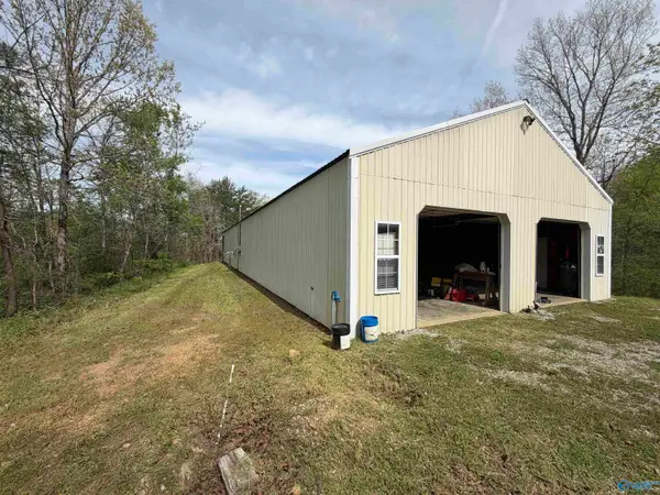 2121 Center Hill Road, Trafford, AL 35172