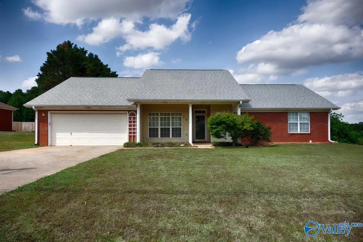 135 Crossing Blvd, Meridianville, AL 35759 - #1