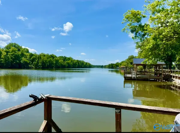 9 County Road 1008, Cedar Bluff, AL 35959