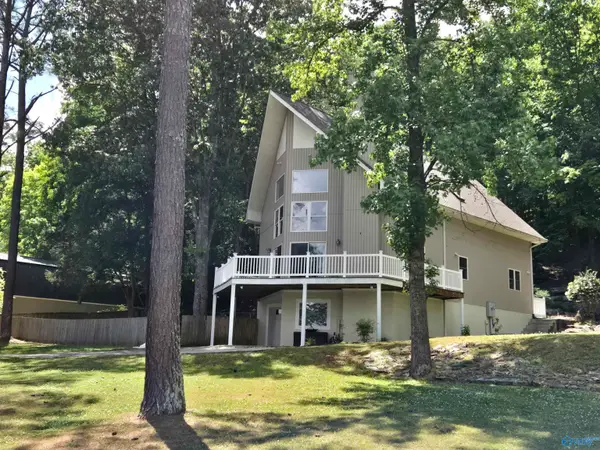 407 Mohawk Road Se, Owens Cross Roads, AL 35763