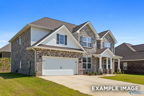 821 Ronnie Drive, Hartselle, AL 35640