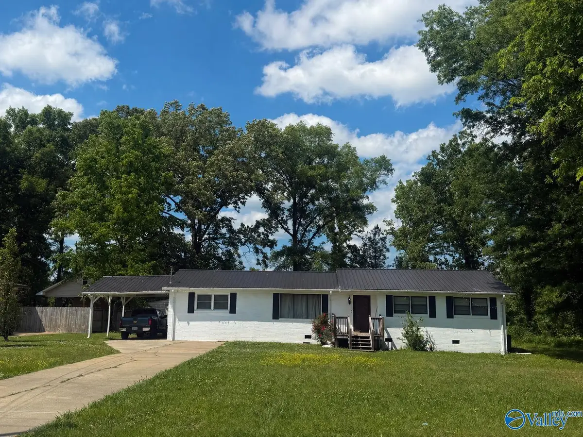 3651 Black Road, Rainbow City, AL 35906 - #1