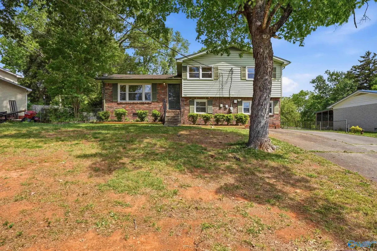 2814 Hilltop Terrace, Huntsville, AL 35810 - #1