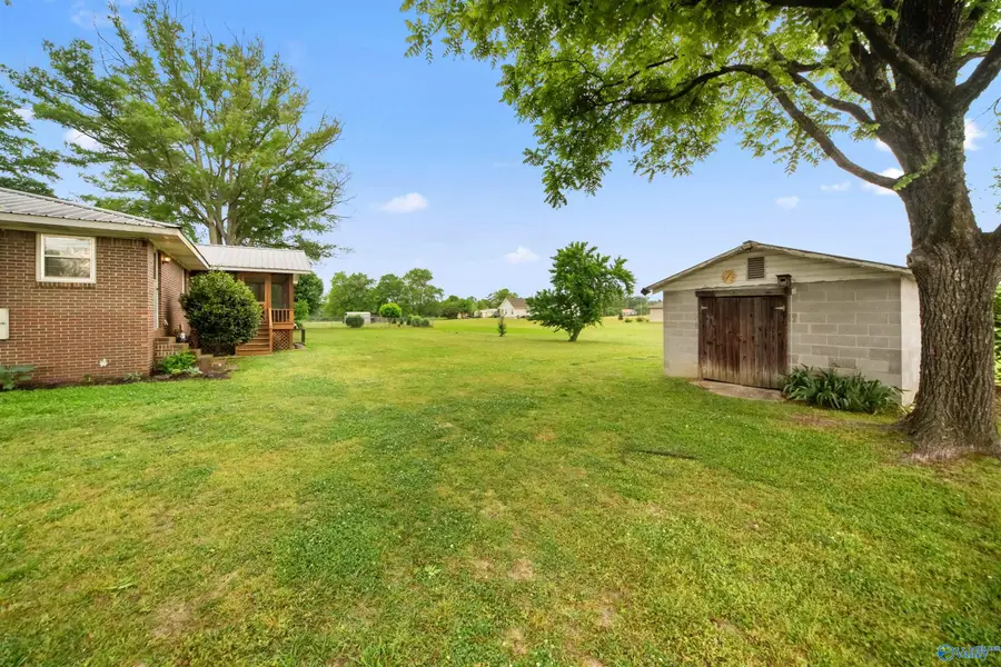 409 Rains Avenue, Glencoe, AL 35905 - #3