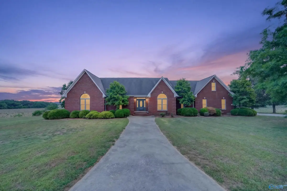 380 Countess Road Ne, Huntsville, AL 35810 - #1