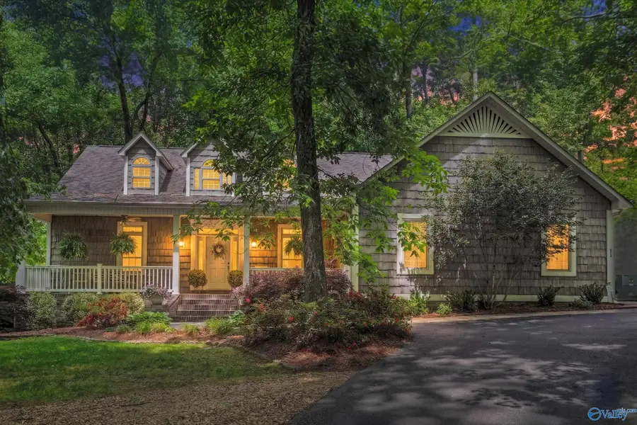 213 Inez Street, Boaz, AL 35957 - #2