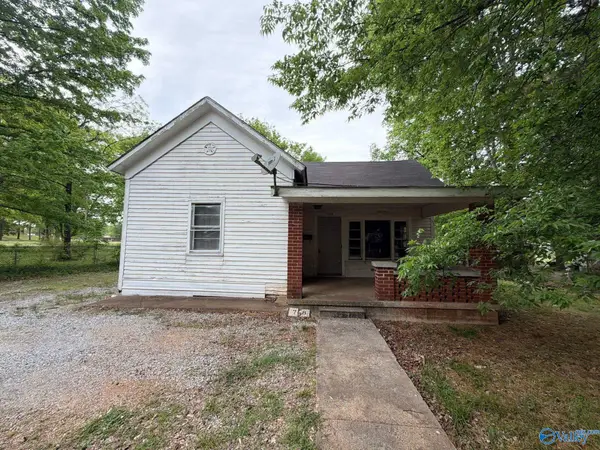 708 West Washington Street, Athens, AL 35611