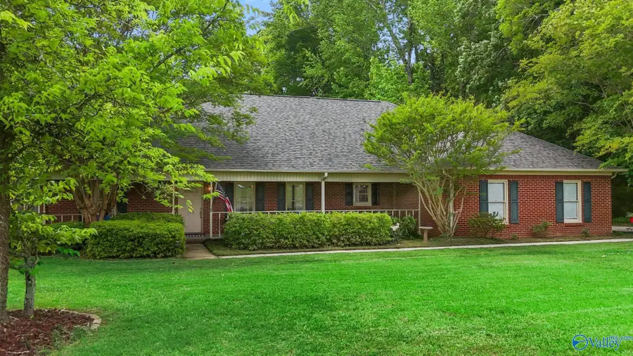 122 Brooks Lane, Somerville, AL 35670 - #2