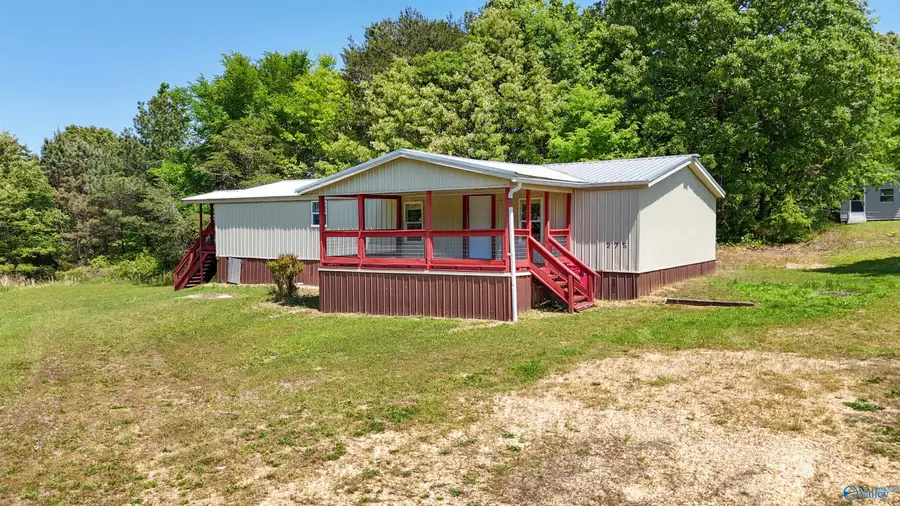 275 Chippewah Drive, Hamilton, AL 35570 - #2