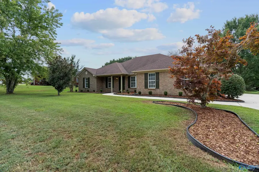 122 Emory Drive, Harvest, AL 35749 - #2