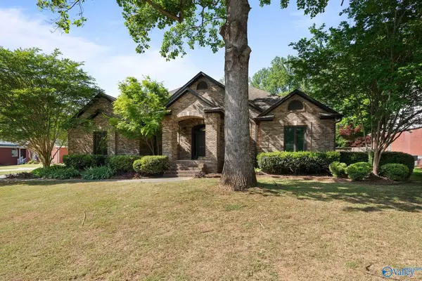 205 Kelsey Lynn Lane, Huntsville, AL 35806
