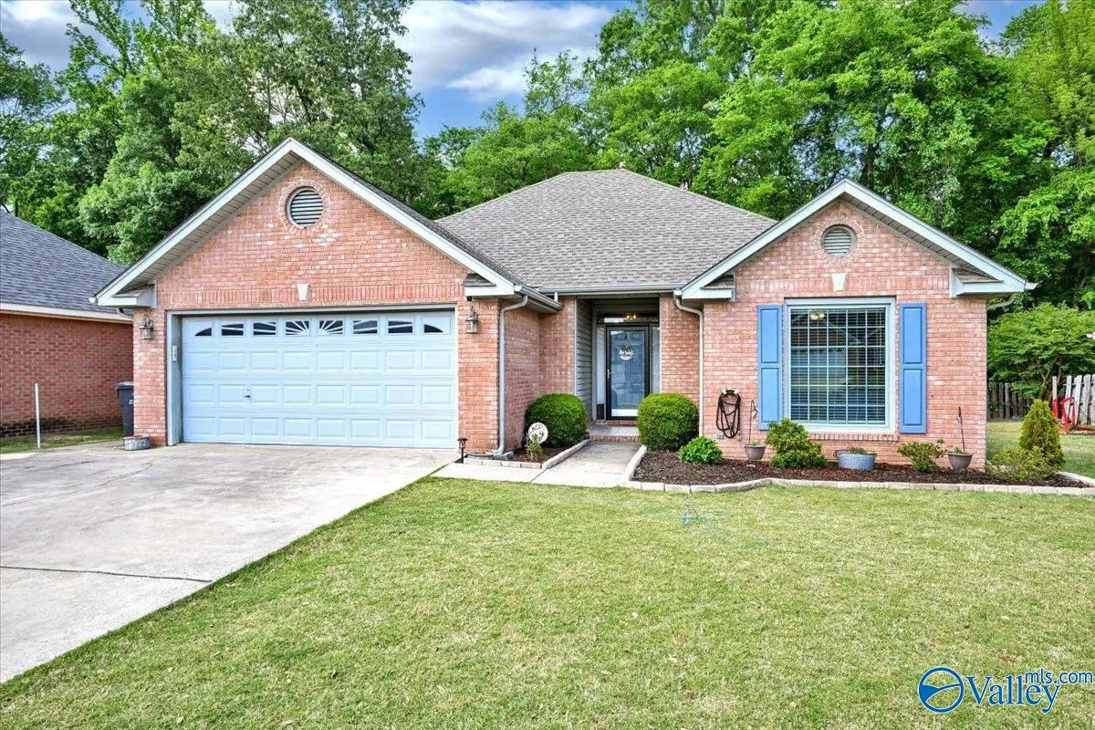 3006 Concord Lane Sw, Decatur, AL 35603 - #1