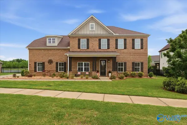 106 Pintail Pointe Circle, Huntsville, AL 35824