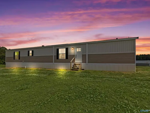 272 Hooper Drive, Boaz, AL 35956