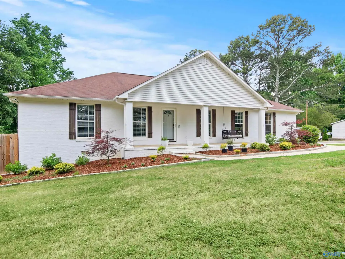 15431 Line Road, Athens, AL 35613 - #1