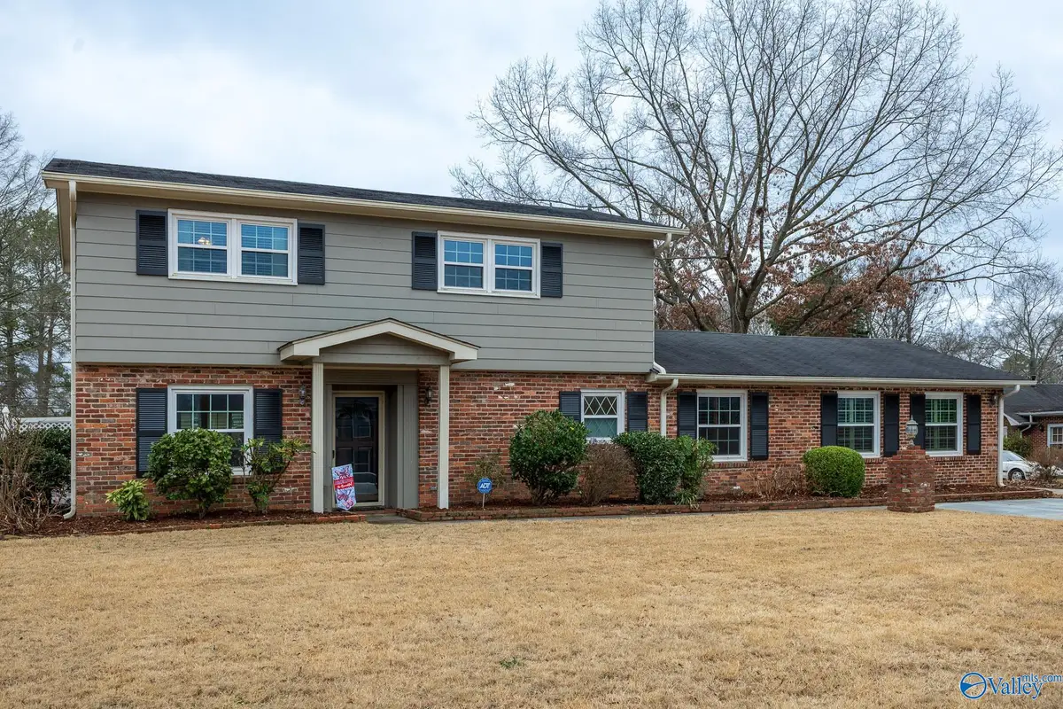 2607 13th Street, Decatur, AL 35601 - #1