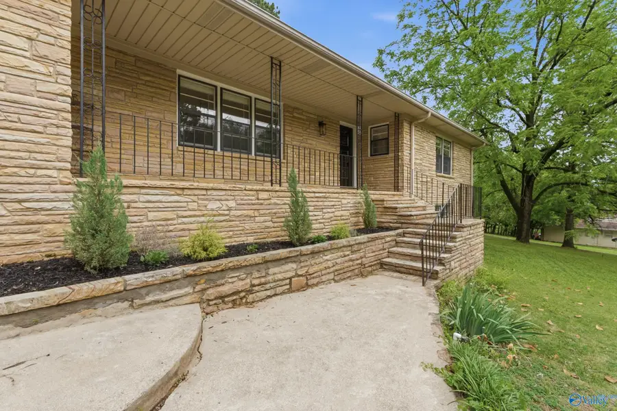 1002 Woodall Lane, Huntsville, AL 35816 - #2