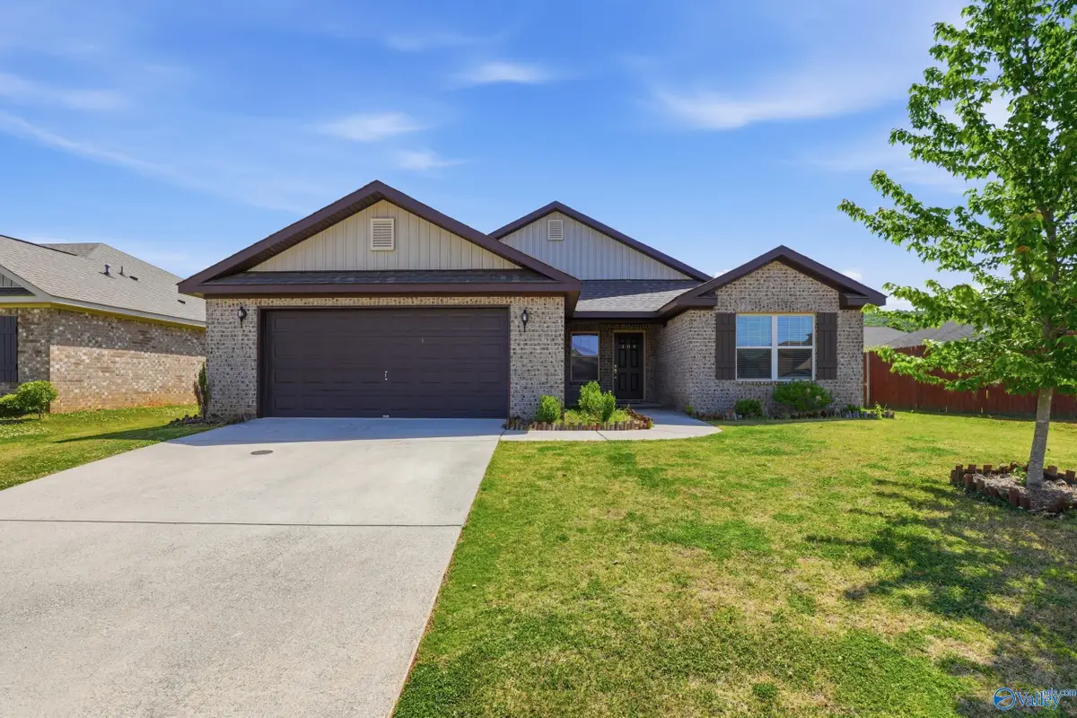 103 Edgestone Drive, Harvest, AL 35749 - #1