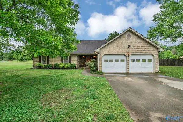 108 Willowvalley Drive, Harvest, AL 35749